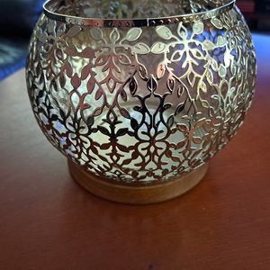 3 wick candle holder